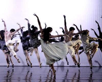 Le Sacre du Printemps et le Sacre de la Danse