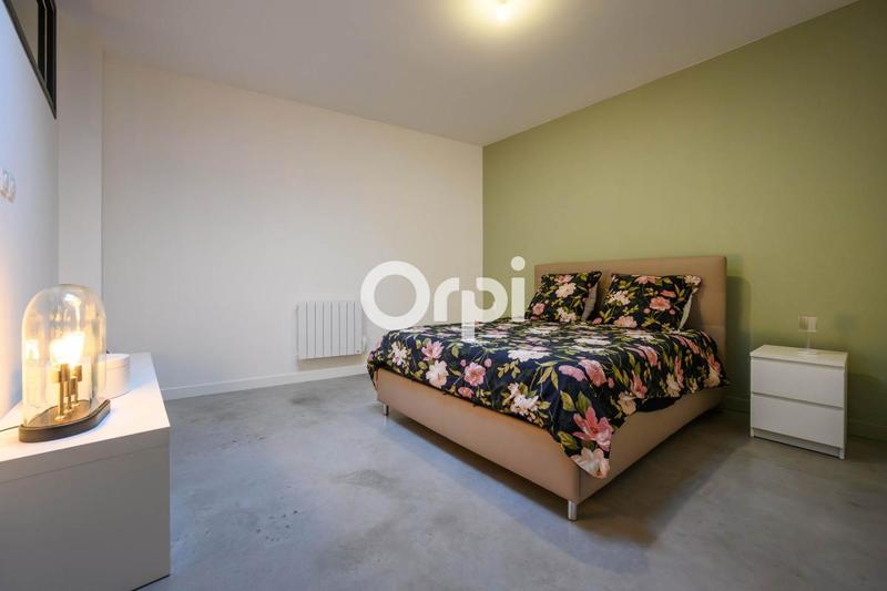 Loft - 285 m² - 4 pièces