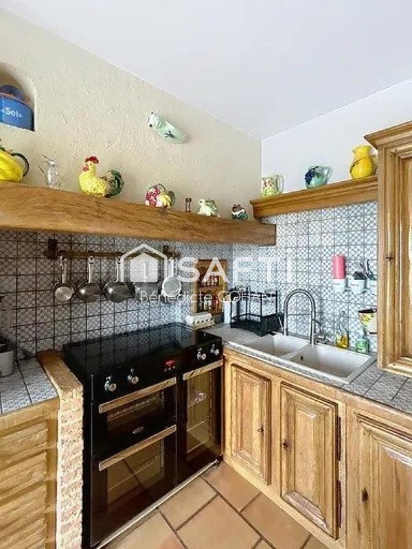 Maison - 209 m² - 8 pièces