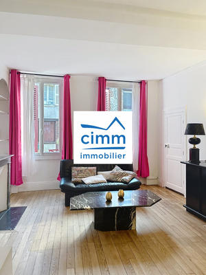 Maison traditionnelle - 159 m² - 4 pièces