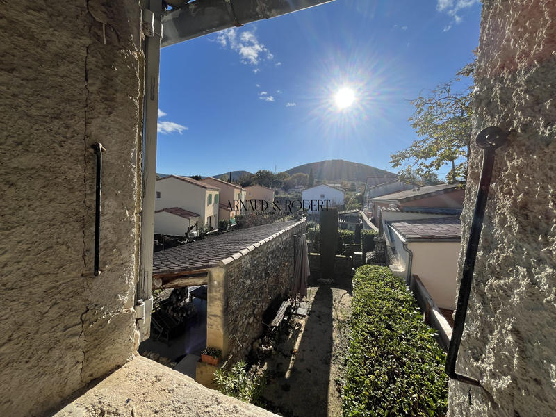 Maison - 107 m² - 6 pièces