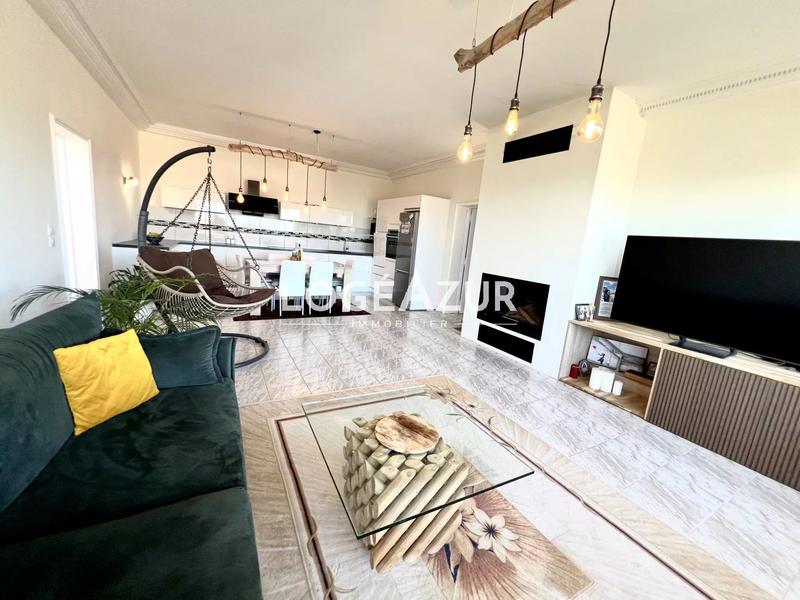 Villa - 262 m² - 9 pièces