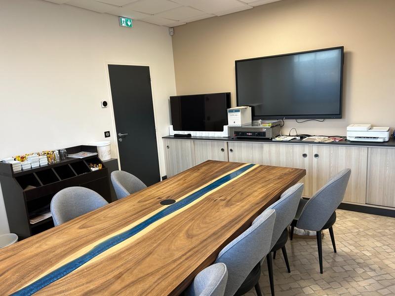 Fonds de commerce - 310 m²