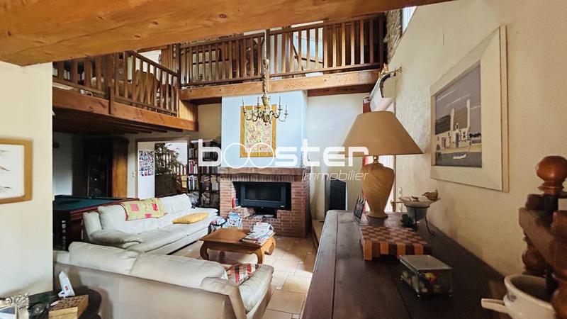 Maison ancienne - 316 m² - 8 pièces