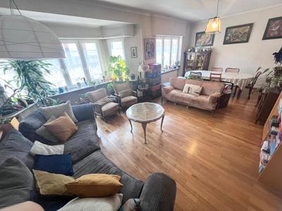 Appartement - 156 m² - 6 pièces