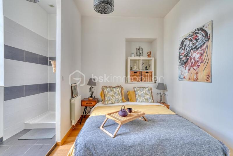 Appartement - 79 m² - 3 pièces