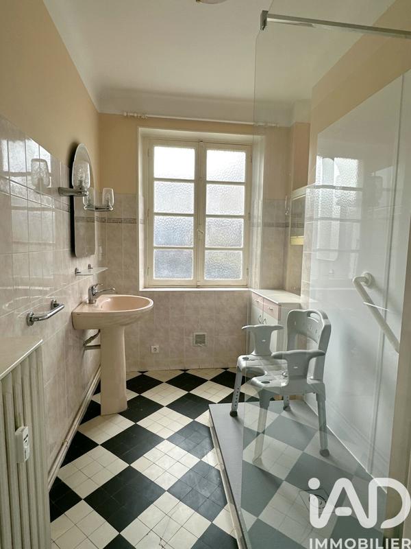 Appartement - 75 m² - 5 pièces