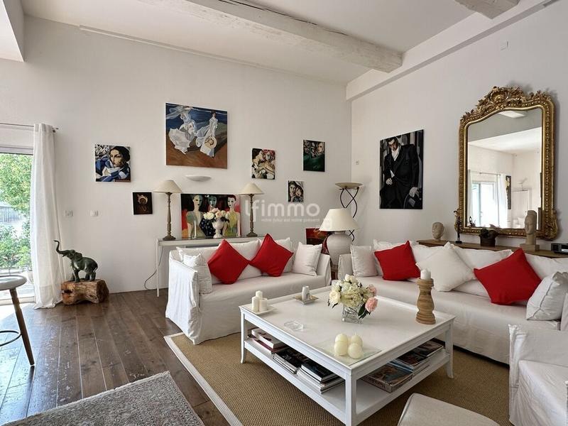 Maison - 160 m² - 6 pièces