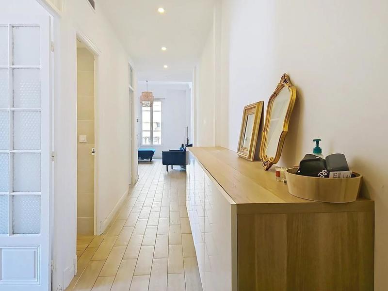 Appartement - 90 m² - 4 pièces