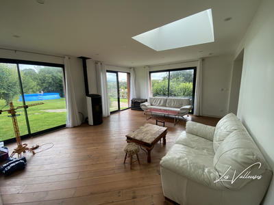 Maison contemporaine - 149 m² - 7 pièces