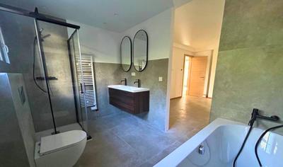 Villa - 175 m² - 6 pièces