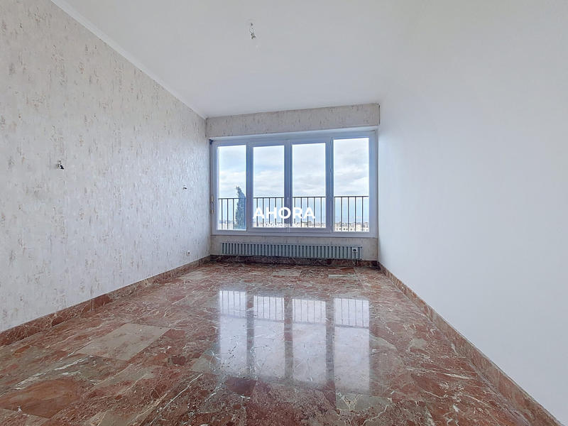 Appartement - 98 m² - 3 pièces