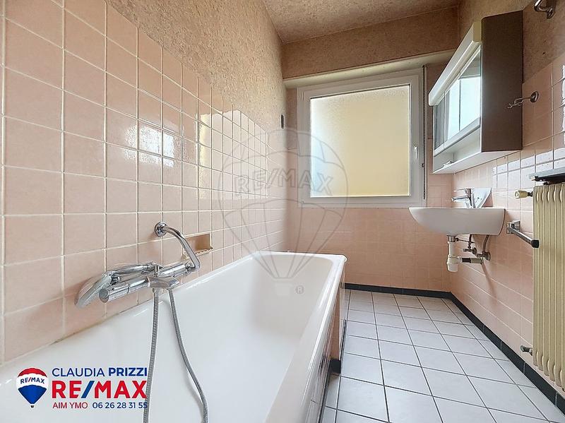 Appartement - 108 m² - 5 pièces