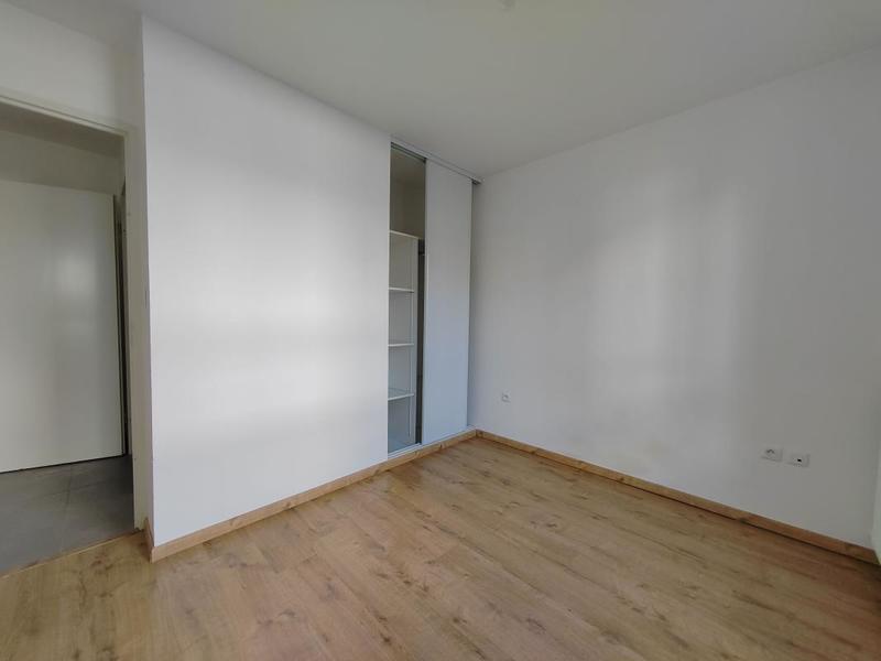 Appartement - 92 m² - 4 pièces