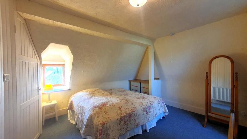 Corps de ferme - 273 m² - 10 pièces