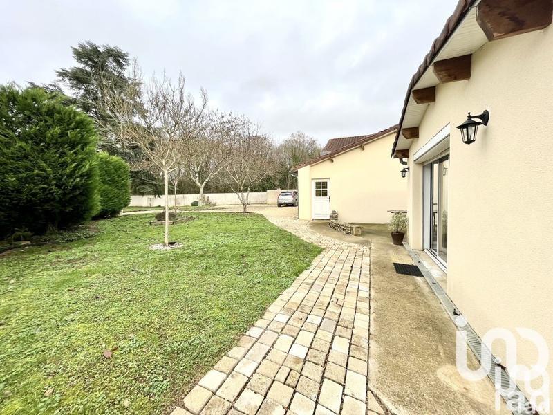 Maison - 176 m² - 8 pièces