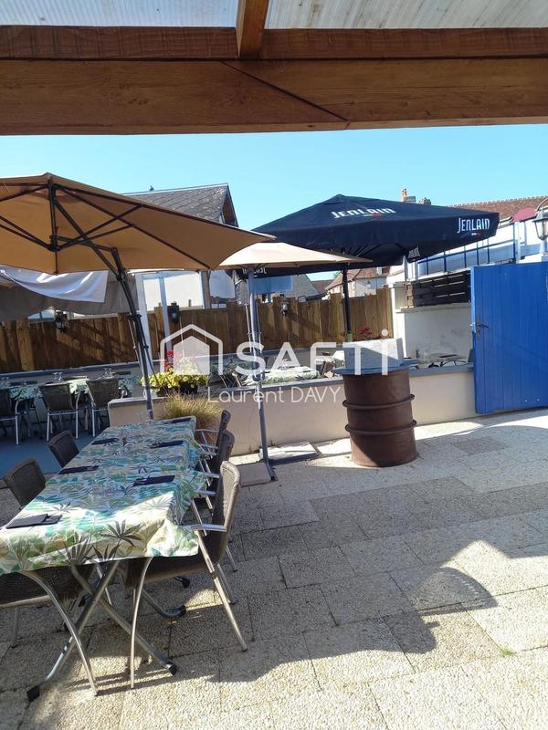 Local commercial - 141 m²
