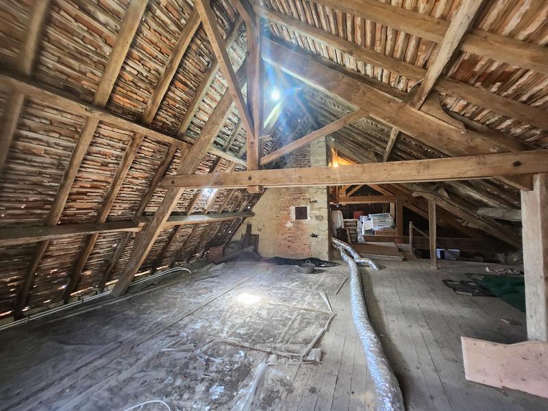 Maison ancienne - 157 m² - 7 pièces