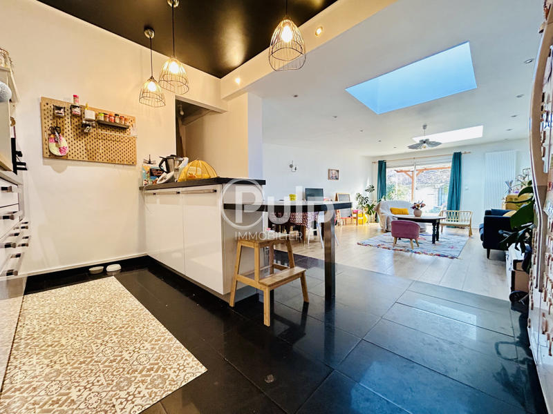 Maison de ville - 125 m² - 7 pièces