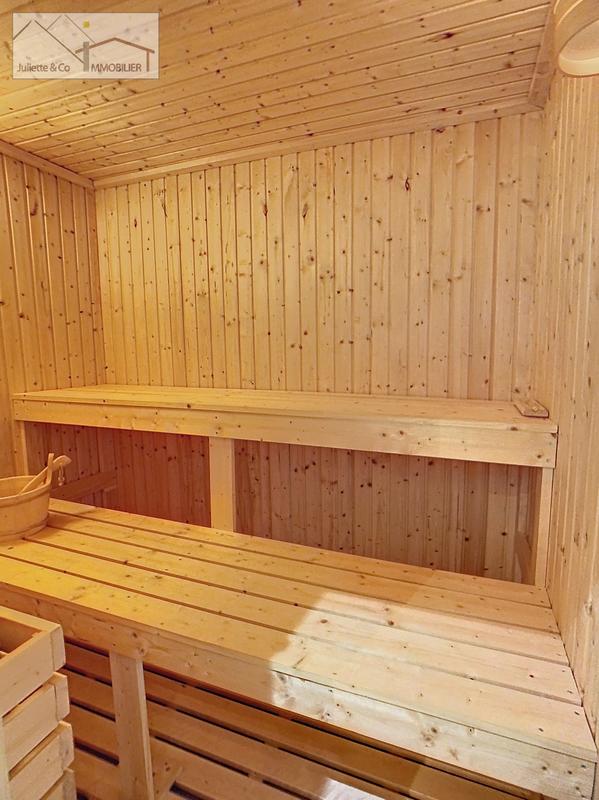 Appartement - 178 m² - 5 pièces