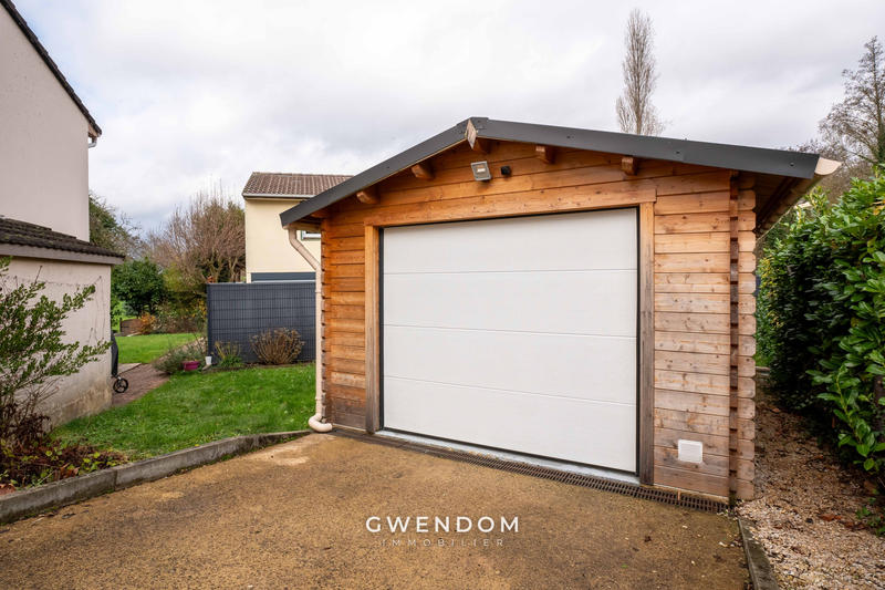 Maison - 103 m² - 5 pièces