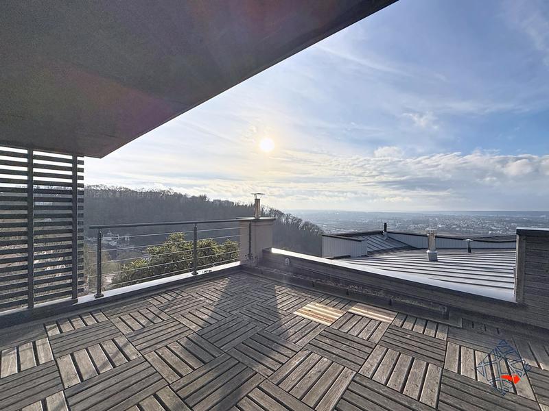 Maison contemporaine - 112 m² - 5 pièces