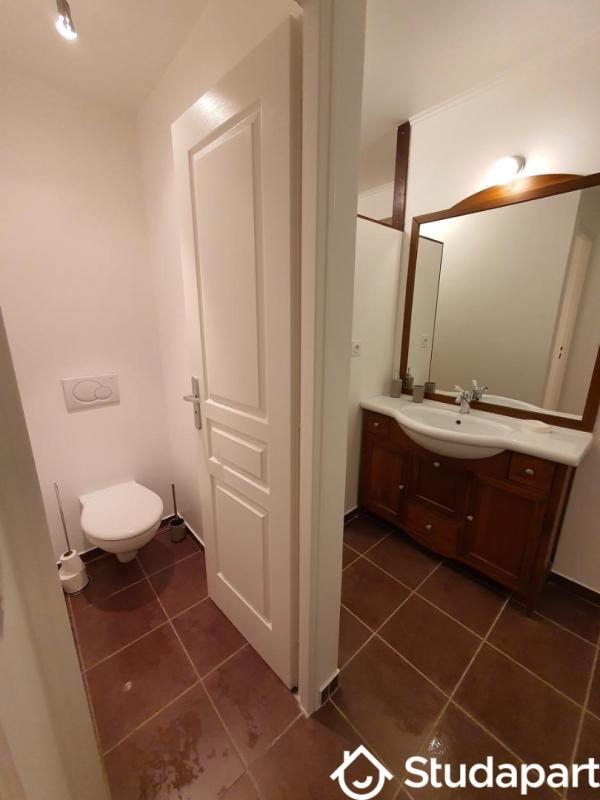 Chambre - 13 m² - 1 pièce