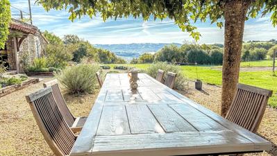 Propriété - 200 m² - 7 pièces