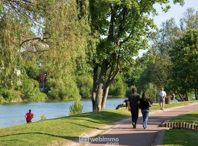 Appartement - 90 m² - 4 pièces