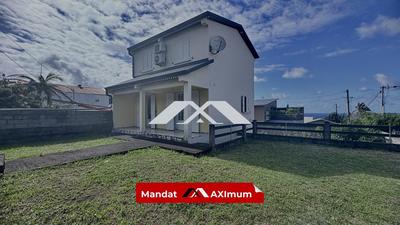 Maison traditionnelle - 99 m² - 3 pièces