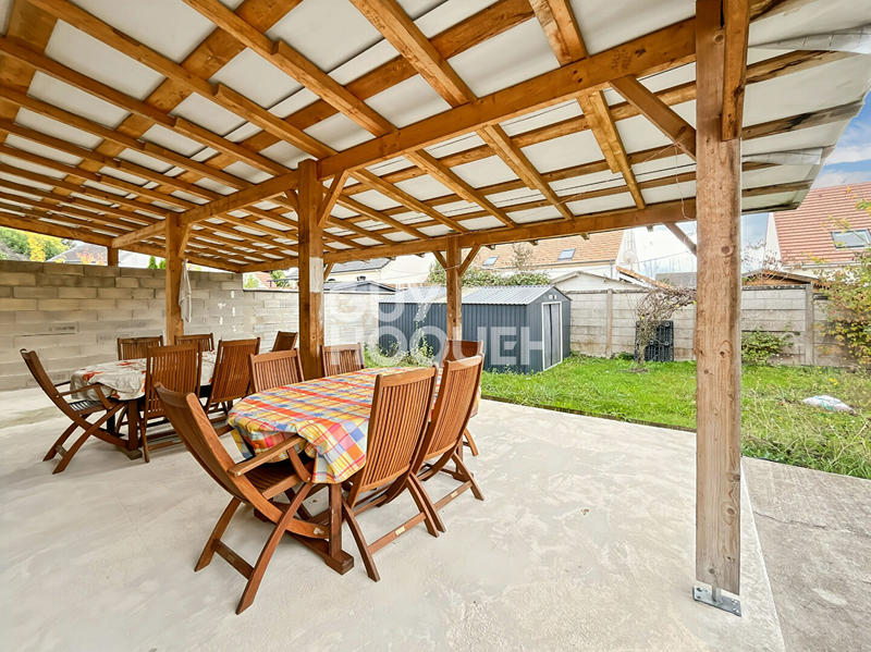 Maison - 81 m² - 5 pièces