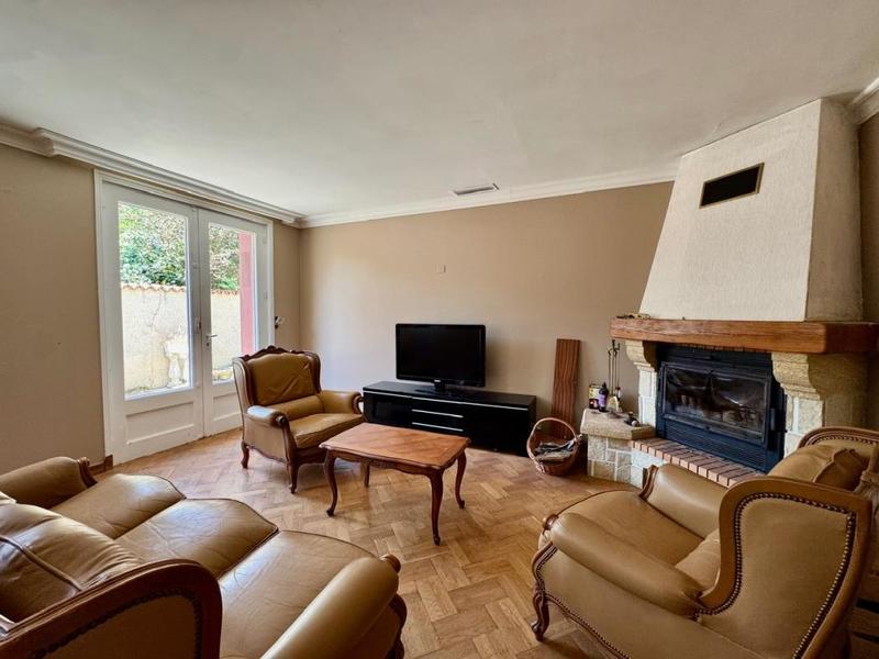 Maison traditionnelle - 103 m² - 4 pièces