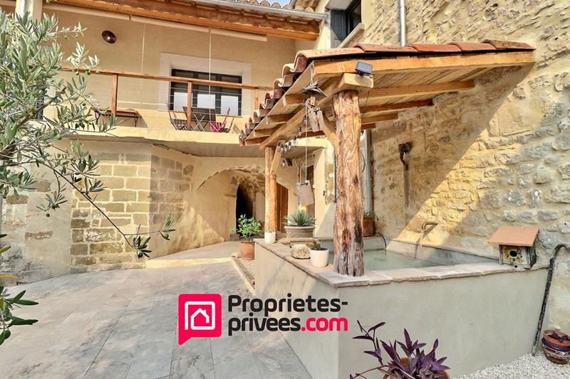 Maison de village - 140 m² - 8 pièces