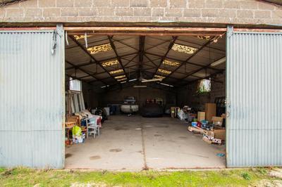 Parking / Garage - 159 m²