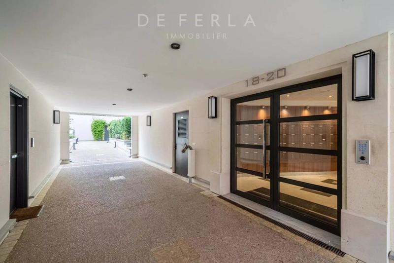 Appartement - 107 m² - 4 pièces