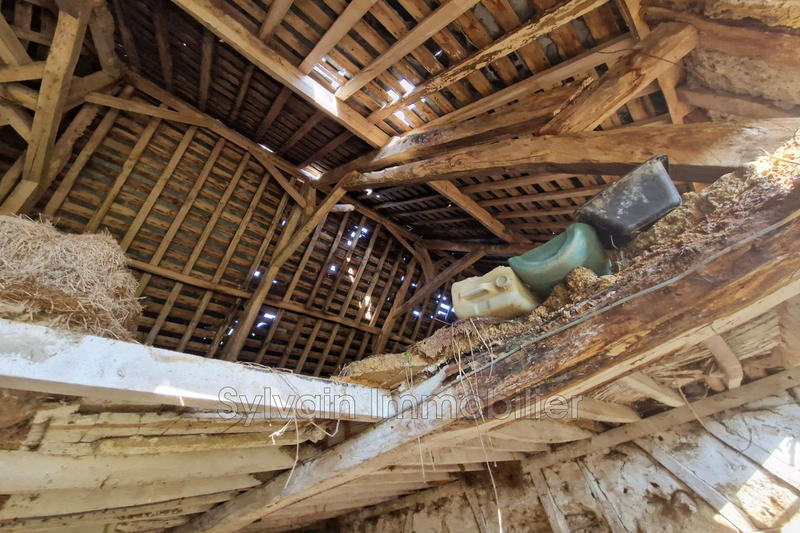 Maison - 140 m² - 1 pièce