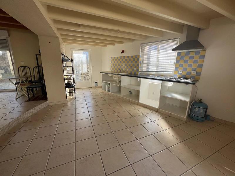 Maison - 90 m² - 4 pièces