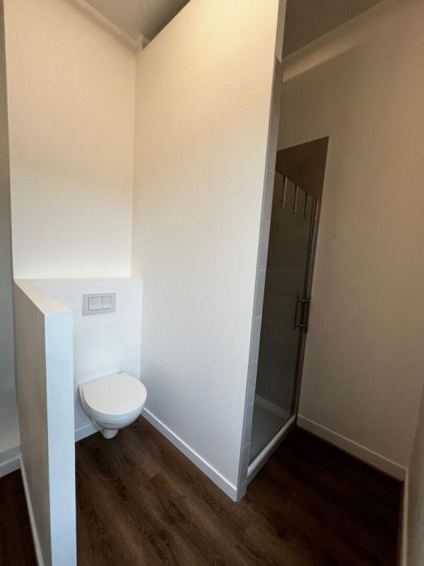 Appartement - 101 m² - 2 pièces