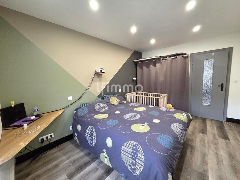 Appartement - 81 m² - 3 pièces