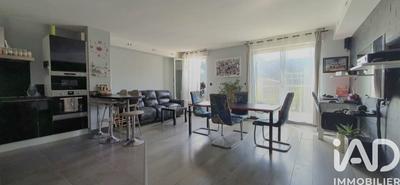 Appartement - 100 m² - 5 pièces