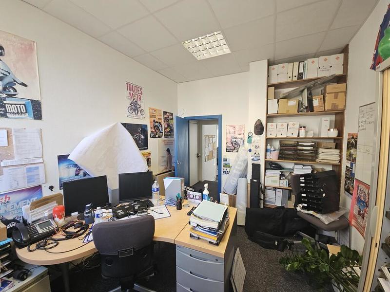 Bureau - 123 m²