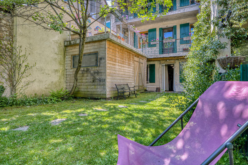 Maison de ville - 280 m² - 10 pièces