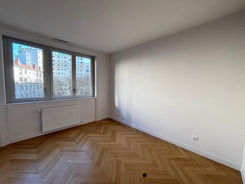 Appartement - 134 m² - 4 pièces