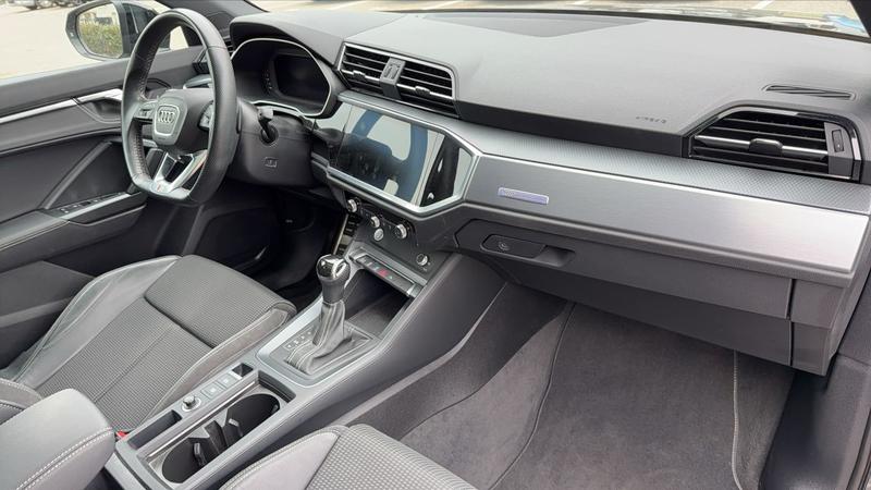 Audi Q3 II 2.0 Tdi 150 s-Tronic7 s line