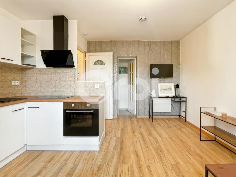 Immeuble - 126 m² - 7 pièces