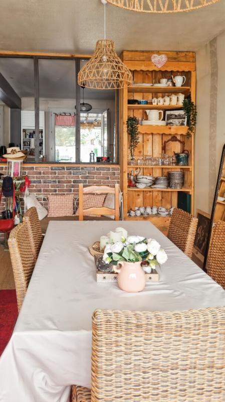 Maison - 200 m² - 10 pièces