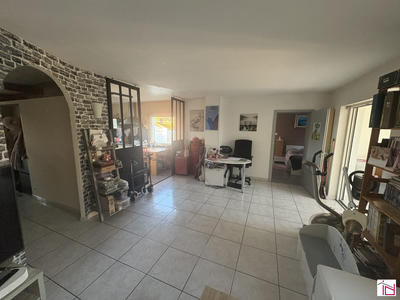 Maison - 127 m² - 6 pièces