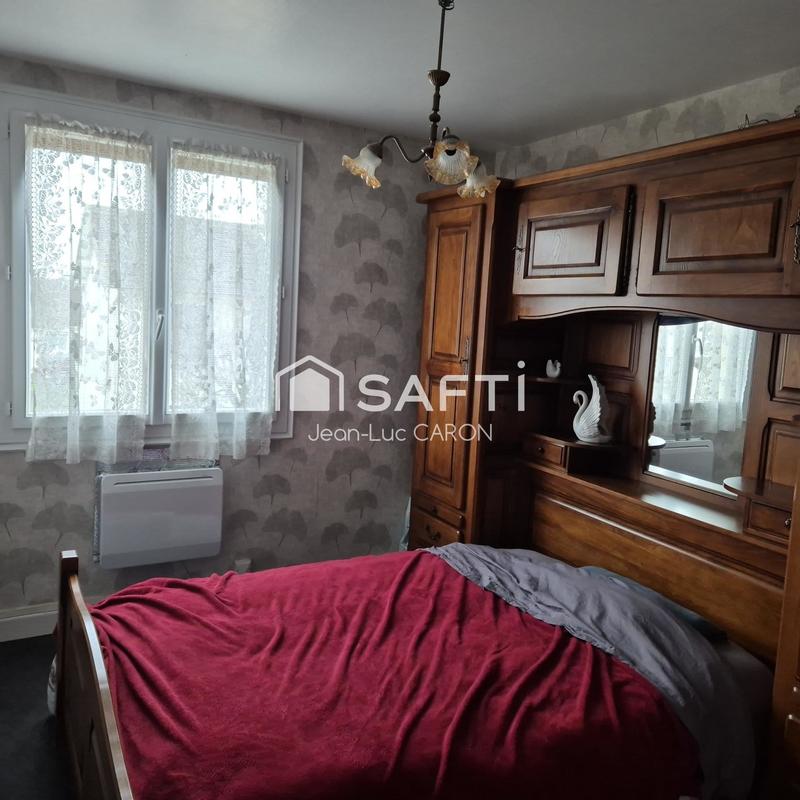 Maison - 90 m² - 5 pièces