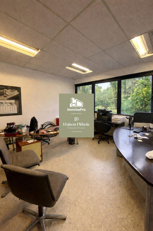 Local d'activités - 3 400 m²