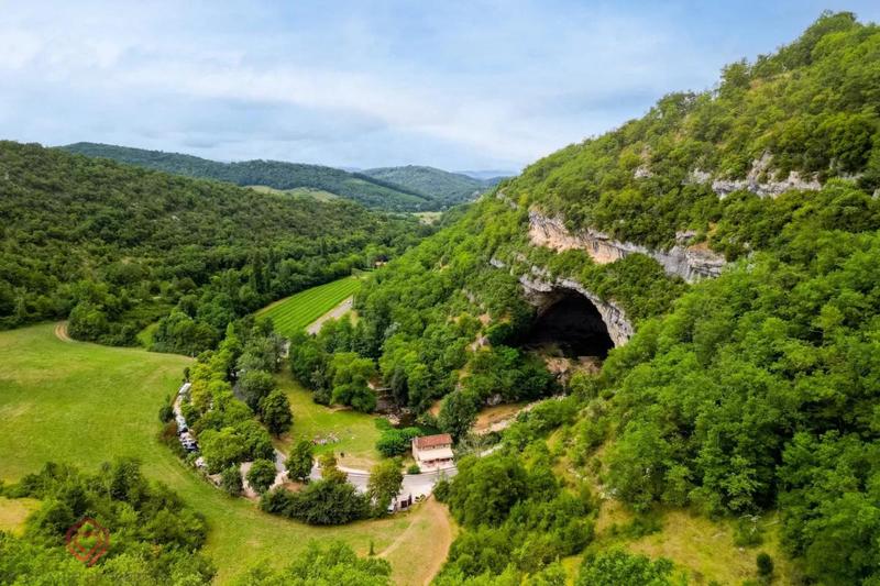 Maison de maîtres - 472 m² - 19 pièces